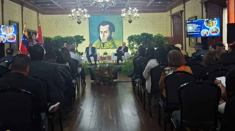 Venezuela analiza causas de la migración en seminario internacional
