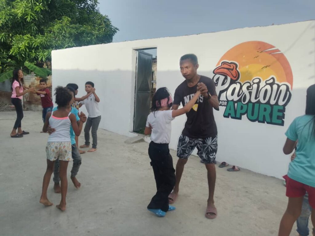 Lara impulsa sus oportunidades de empleo, inversión y tecnología industrial